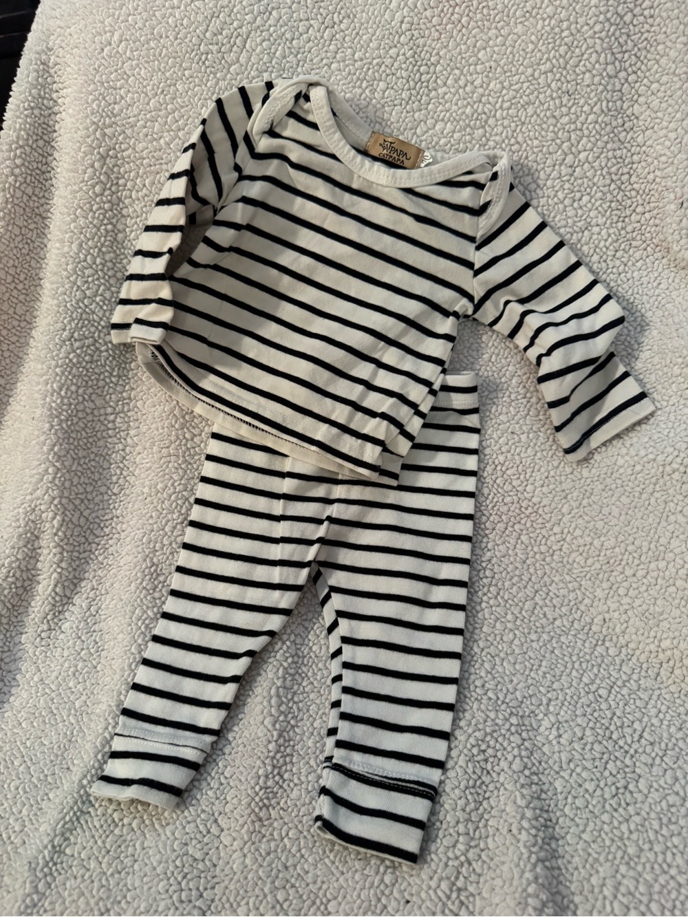 Striped Black & White Baby Pajama Set 0 3 Months Cloud Island B7